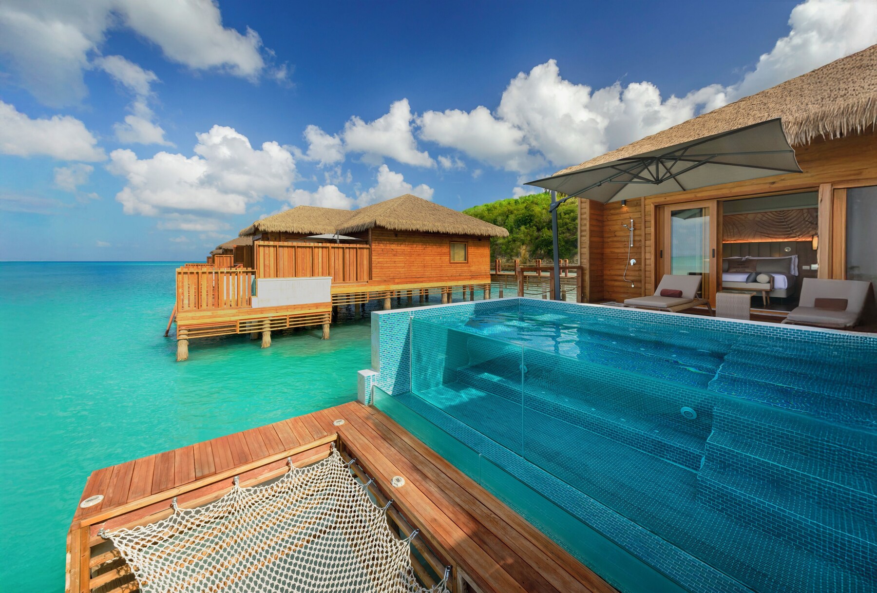 Beach/ocean view