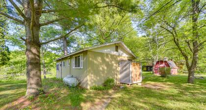Riverfront Nature Getaway Near Downtown Pine City!