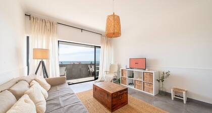 GuestReady - Apple beach hideaway with sea views
