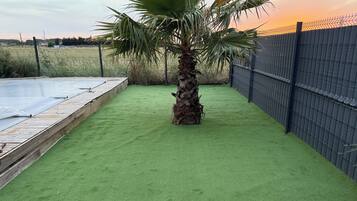 Enceinte de lâhĂ©bergement