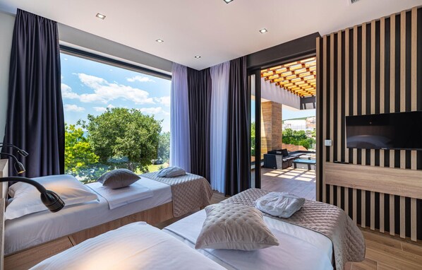 4 Schlafzimmer, Bügeleisen/Bügelbrett, kostenloses WLAN, Bettwäsche