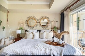 1 slaapkamer, een strijkplank/strijkijzer, wifi, beddengoed