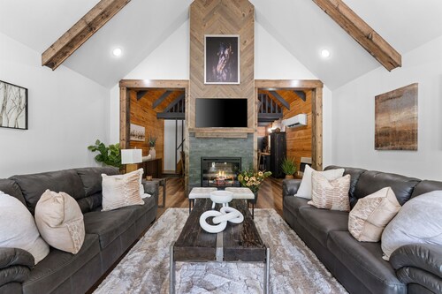 Swimming Hole Buffalo River Hot Tub