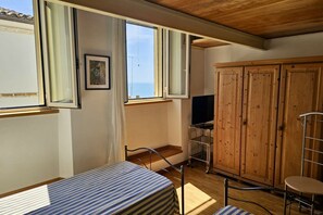 3 間睡房、床單