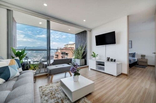 Fesh, Modern,Panoramic View, Close to El Tesoro!