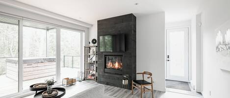 Téléviseur connecté, foyer