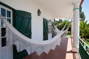 Property grounds - ITS A Room IN A Shared House (Caldas da Rainha)