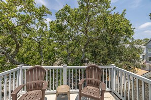 Property grounds - Stones throw from shore!  Spacious multi-level townhome one row back from beach (St. Simons Island)