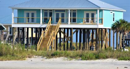 Soul Surfing III June 2023: Breathtaking Sunset Island Views & Private Beach