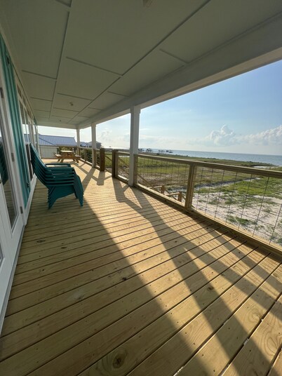 Soul Surfing III June 2023: Breathtaking Sunset Island Views & Private Beach