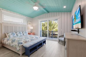 4 室のベッドルーム、アイロン / アイロン台、WiFi (無料)、ベッドシーツ