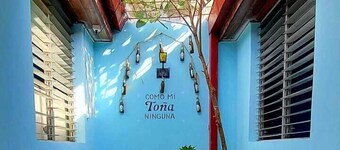 Hostal Cisne House