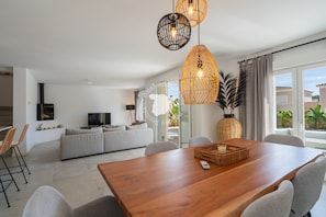 Dining - CostaBlancaDreams - Bernia Views in Calpe (Calpe / Calp)