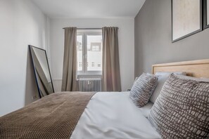 1 chambre, fer et planche à repasser, Wi-Fi, draps fournis