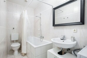Hair dryer, towels