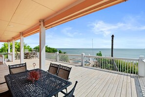 House, 3 Bedrooms | Property grounds - The Peach Pelican 3 Bedroom Home by RedAwning (Port Bolivar)