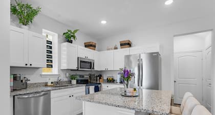Family-Friendly 4Br-3Bath Near DFW & AT&T