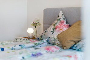 1 soverom, wi-fi (inkludert) og sengetøy