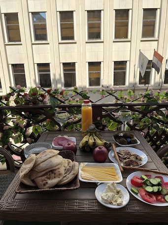 In-room dining. Lucky Hostel