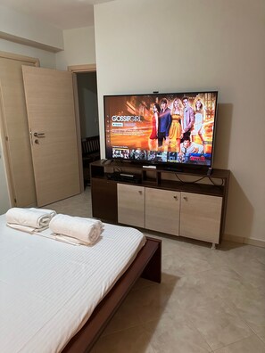 2 bedrooms, iron/ironing board, internet, wheelchair access - Luxury Villa Magic View 4U - katarina (Kineta)