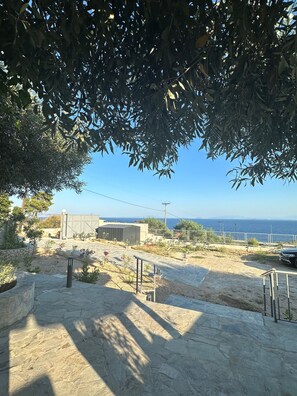 Property grounds - Magic View 4U Luxury Villa, Tago Vibes (Kineta)