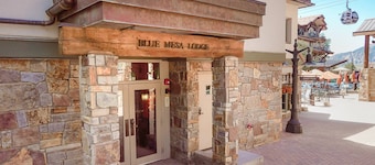 Updated Ski In/Ski Out Condo in the Heart of Mountain Village w/ Private Ski Locker!