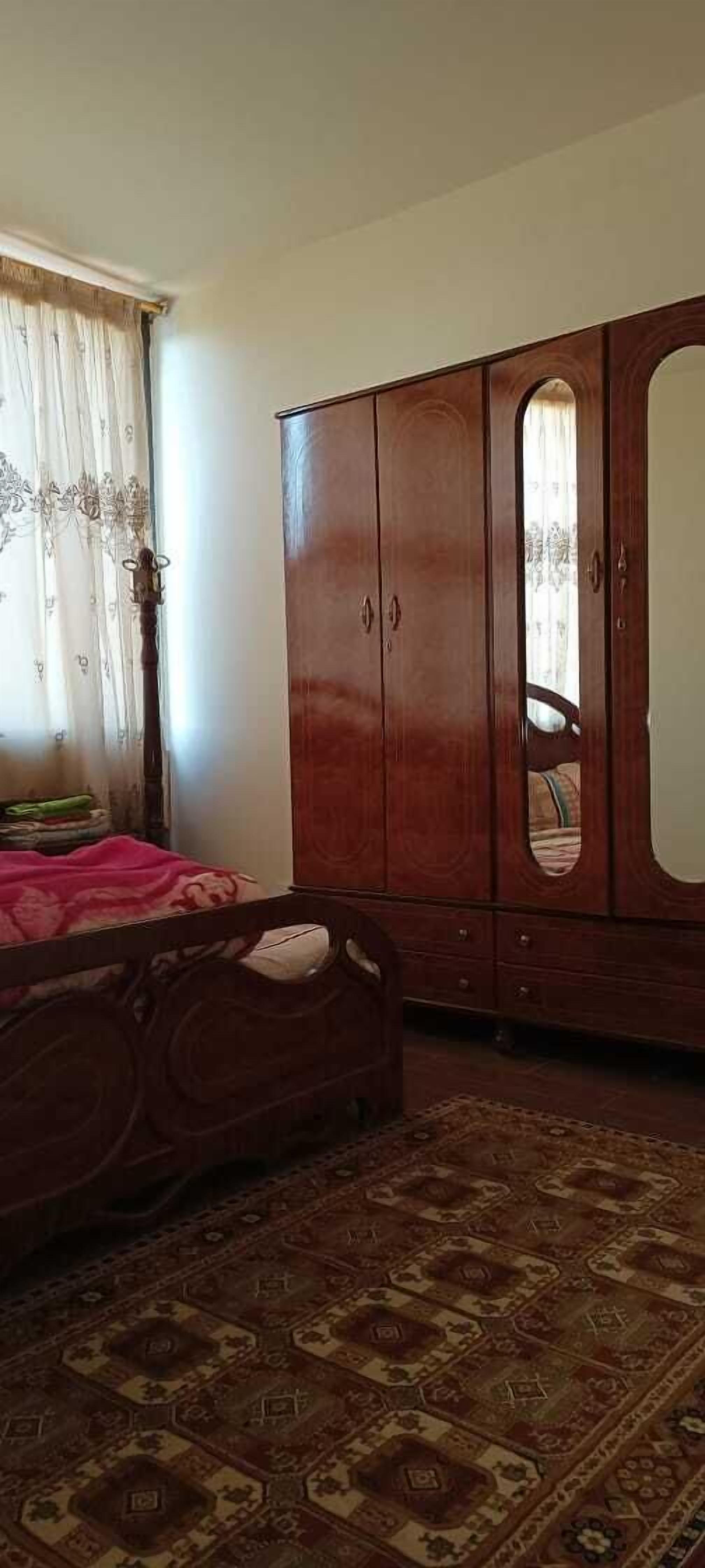 Apartment | 2 bedrooms, blackout drapes, iron/ironing board, free WiFi