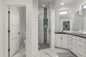 Towels - Modern & Cozy Santa Fe Escape (Santa Fe)