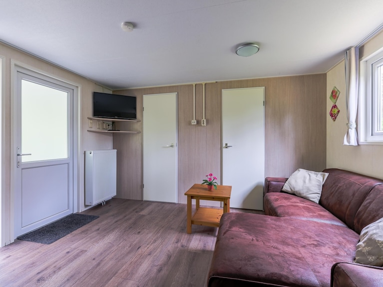 Lovely Chalet On Beautiful Campsite With Pool - Eindhoven