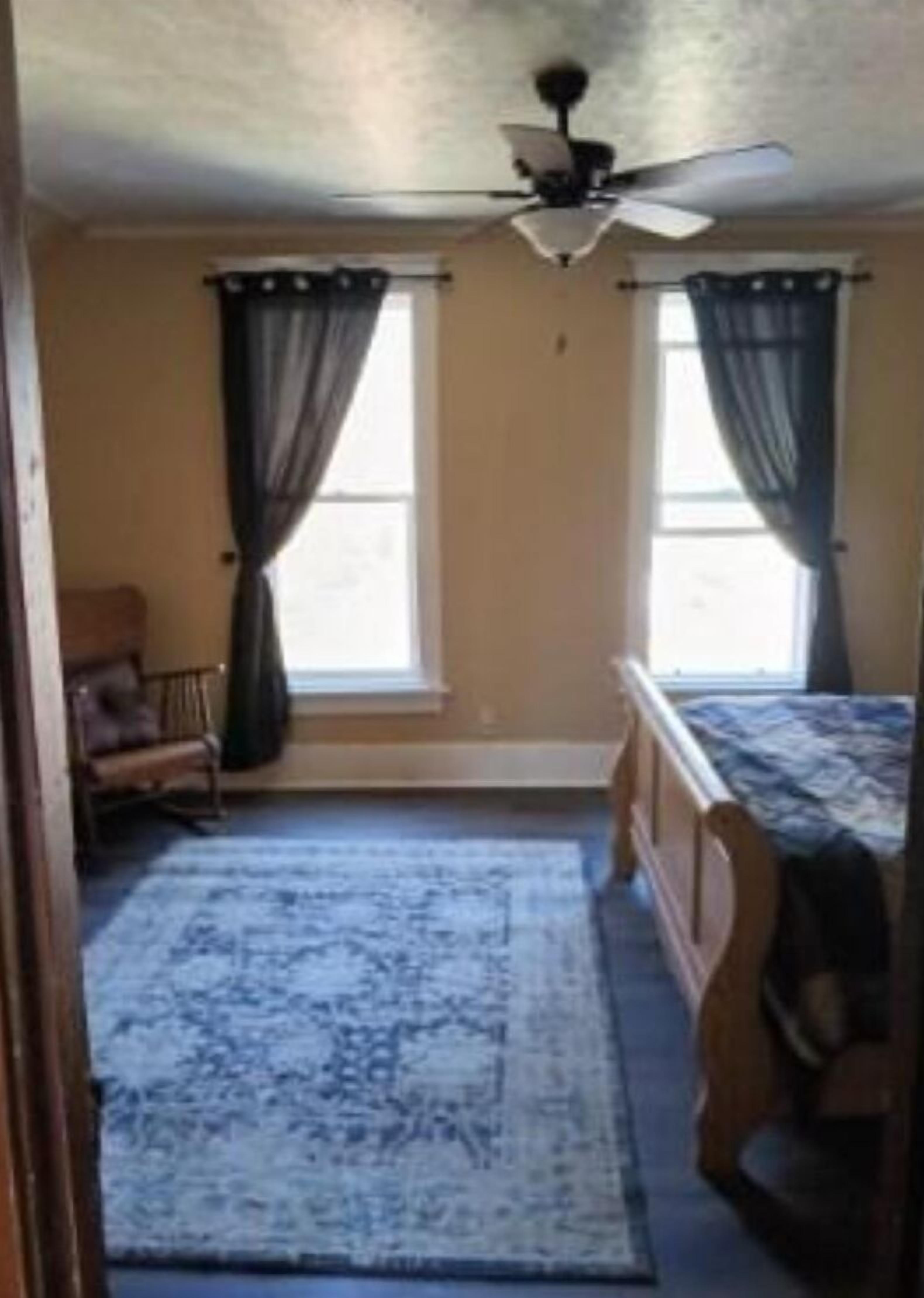 2 slaapkamers, een strijkplank/strijkijzer, wifi, beddengoed