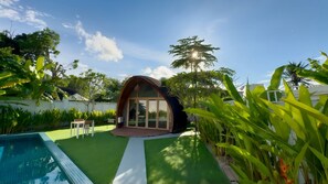 1 bedroom, free minibar, in-room safe, desk