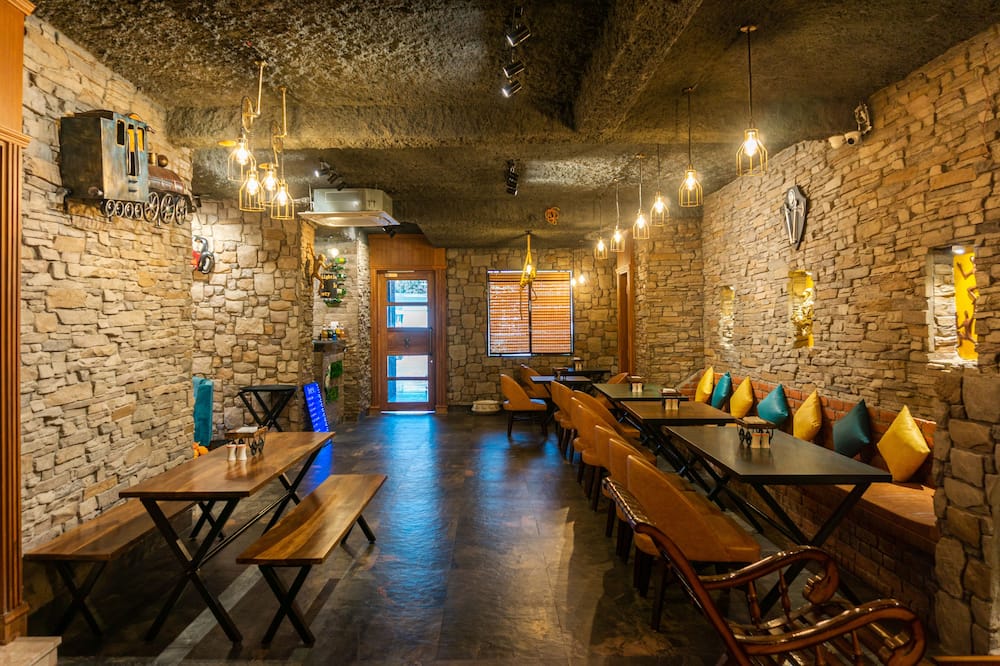 Hotel Gems Inn
