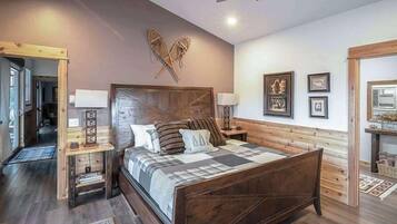 2 soverom, strykejern/-brett, wi-fi og sengetøy