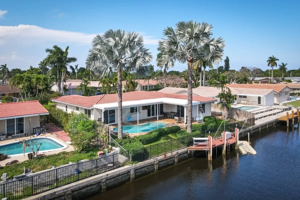 Elevate your living experience with panoramic perfection.