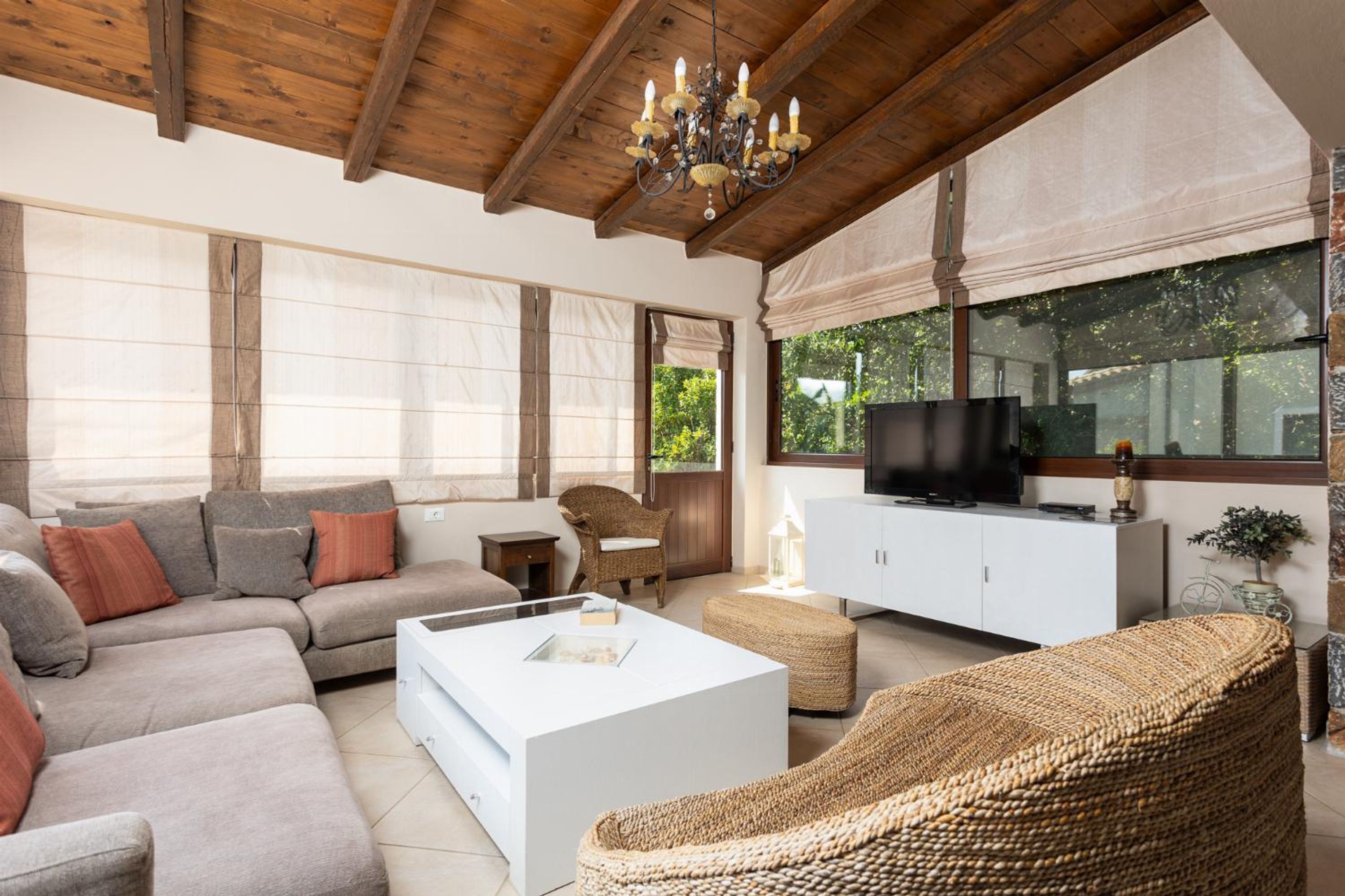 3 habitaciones y sistema de insonorización 