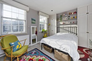 3 bedrooms, Internet - Shepherd s Bush Hideaway (London)