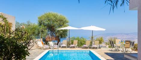 Villa | 4 Schlafzimmer, schallisolierte Zimmer