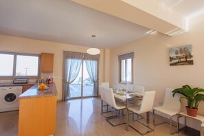 Villa | 4 Schlafzimmer, schallisolierte Zimmer