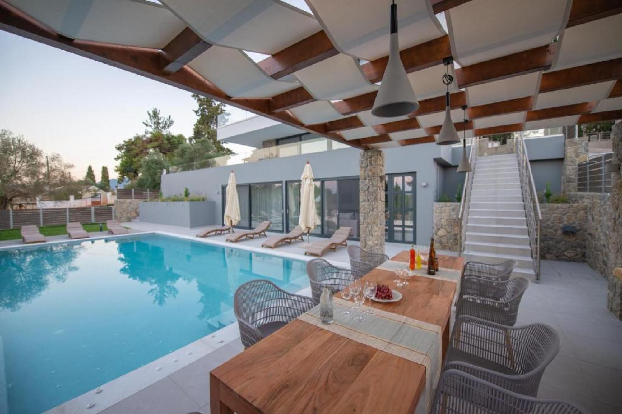 5 habitaciones y sistema de insonorización 