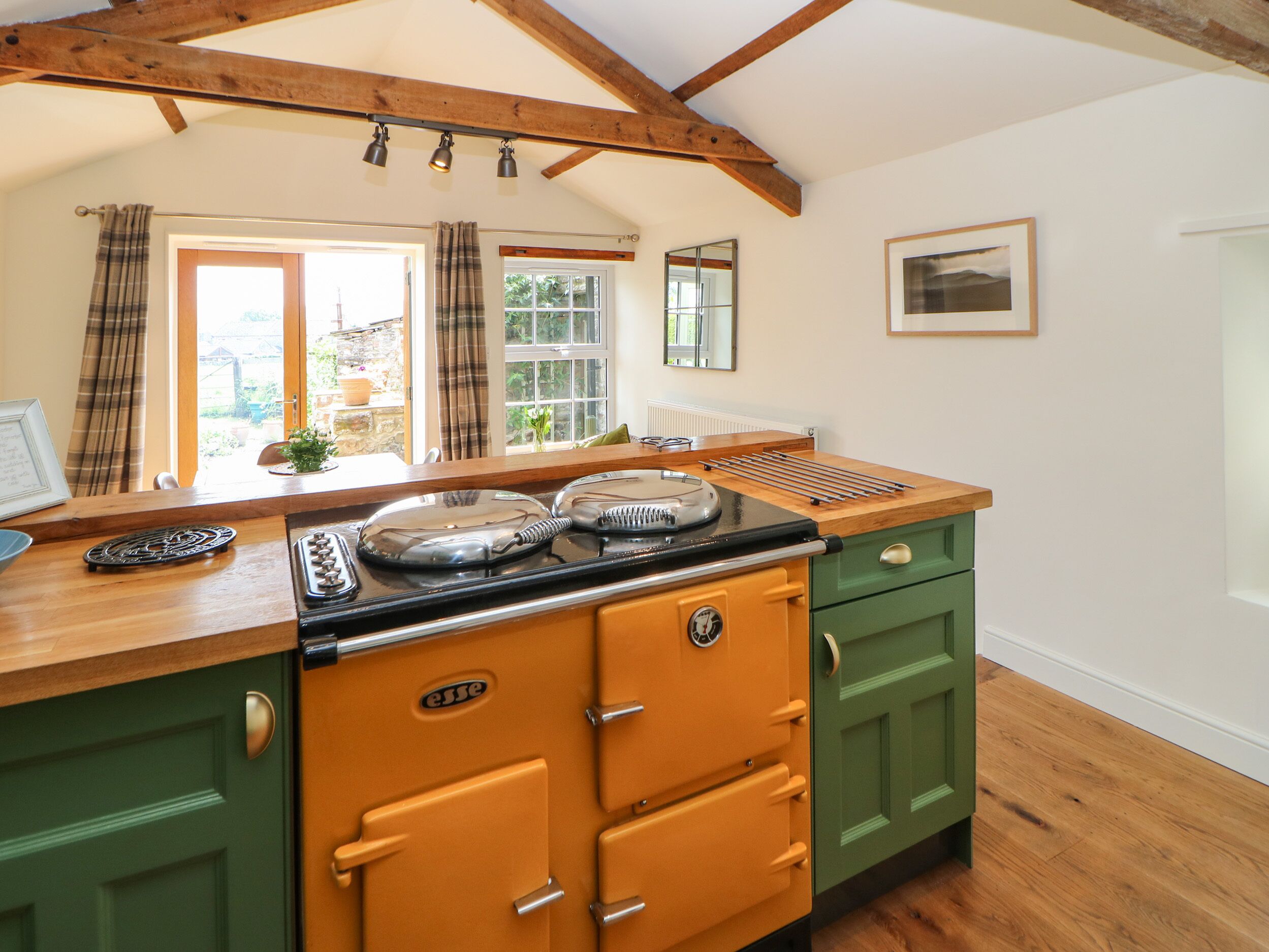 Fridge, dishwasher, electric kettle, toaster