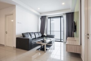 Habitación doble superior | Ropa de cama hipoalergénica, tabla de planchar con plancha, wifi gratis
