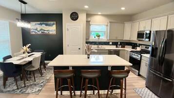 Cafetière/bouilloire, blender