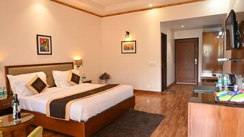 Deluxe Double Room | Free WiFi