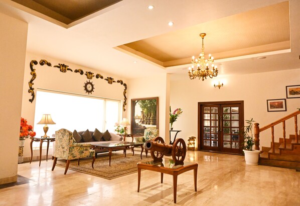 Reception - Foxoso Misty Oaks Resort (Nainital)