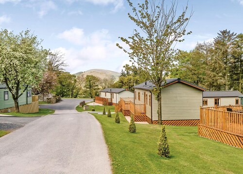 Retreat Lodge (3 Bed)