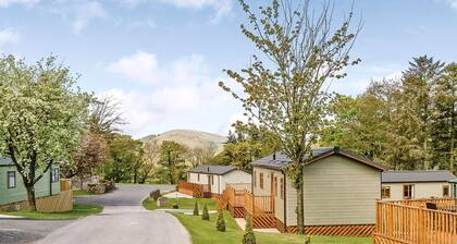 Retreat Lodge (3 Bed)