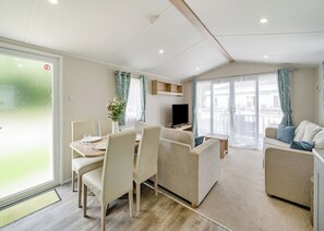 Unclassified image, 4 of 15, button - 3 bedroom Ribchester Platinum Caravan with balcony at the front. (Longridge, Ribble Valley)