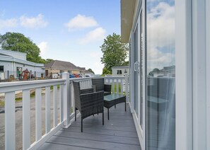 Unclassified image, 5 of 15, button - 3 bedroom Ribchester Platinum Caravan with balcony at the front. (Longridge, Ribble Valley)