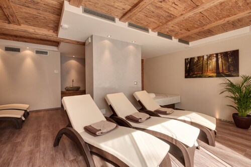 Ferienwohnung "Sonnegg" mit Bergblick, Balkon und WLAN