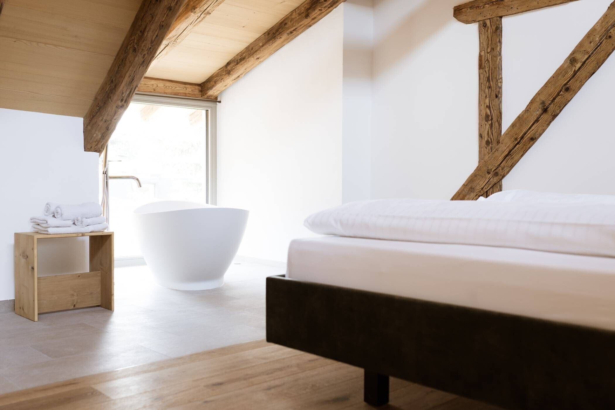 1 多间卧室、免费 WiFi、床单